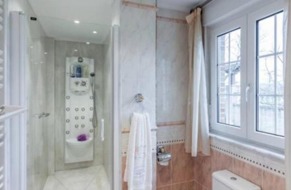 Alojamientos Marte Habitacion Con Bano Torrelavega Ngoại thất bức ảnh